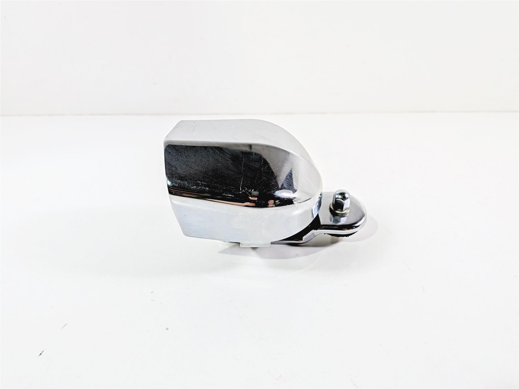 2011 Harley FXDF Dyna Fat Bob Horn & Chrome Cover 61300478A {{ shop.shopifyCountryName }} - Mototech271