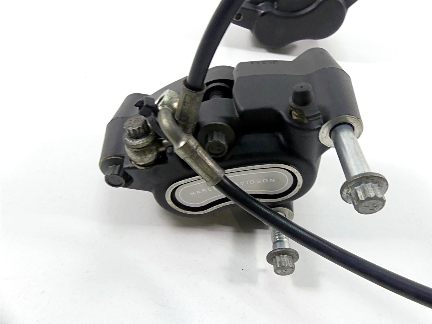 2014 Harley FXDL Dyna Low Rider Front Brake Caliper & Line Set 41300001 41300002 {{ shop.shopifyCountryName }} - Mototech271
