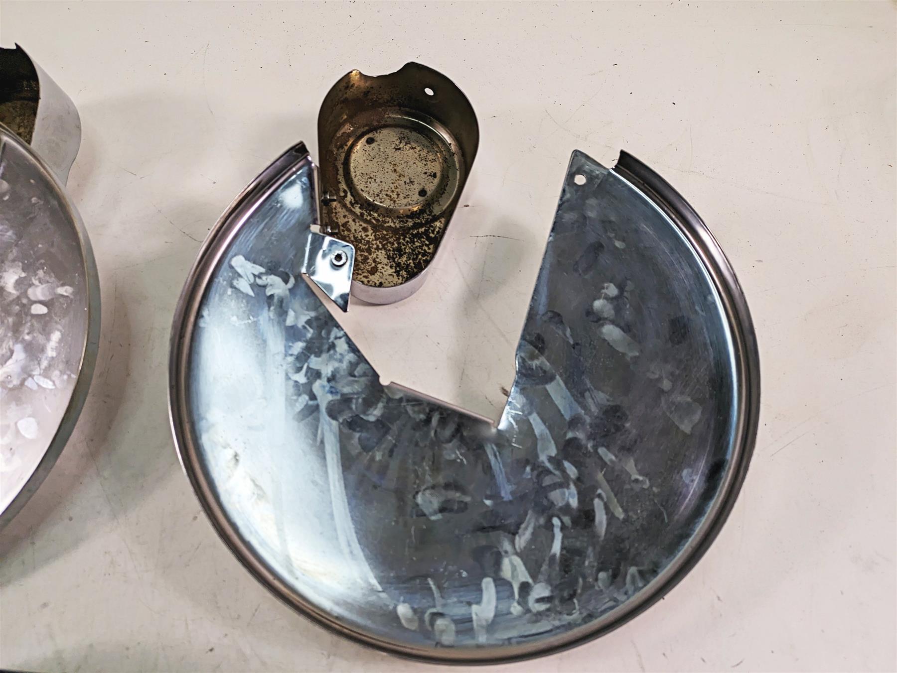 1999 Harley Touring FLHTC Electra Glide Front Disc Brake Chrome Cover 43149-95 {{ shop.shopifyCountryName }} - Mototech271