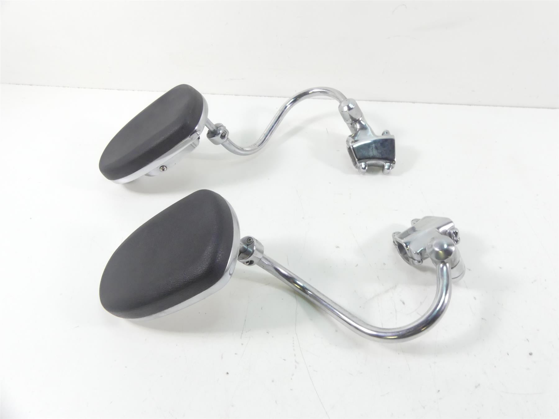 2009 Victory Vision Tour Kuryakyn Passenger Chrome Arm Rest Cup Holder 8959 | Mototech271