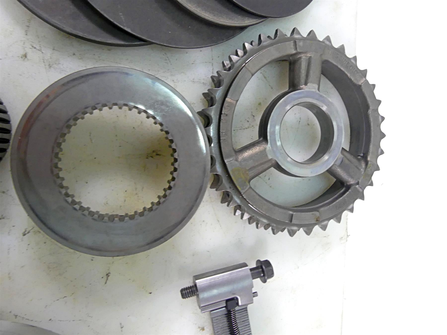 2011 Harley Softail FXS Blackline Primary Drive Clutch Compensator Kit 37813-11 {{ shop.shopifyCountryName }} - Mototech271