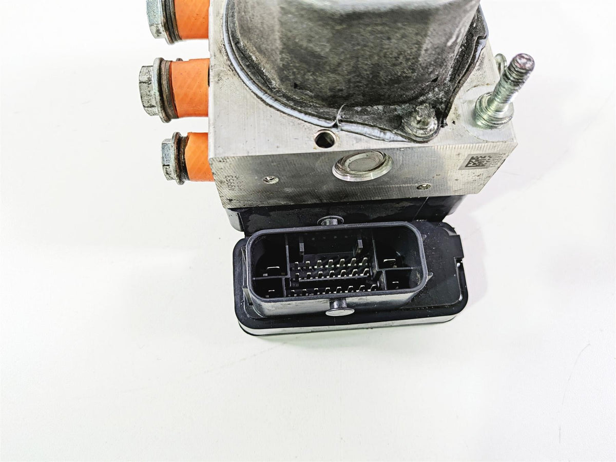 2017 Harley Touring FLHTKSE CVO E-Glide Rear Abs Brake Pump Unit Module 41100061 {{ shop.shopifyCountryName }} - Mototech271