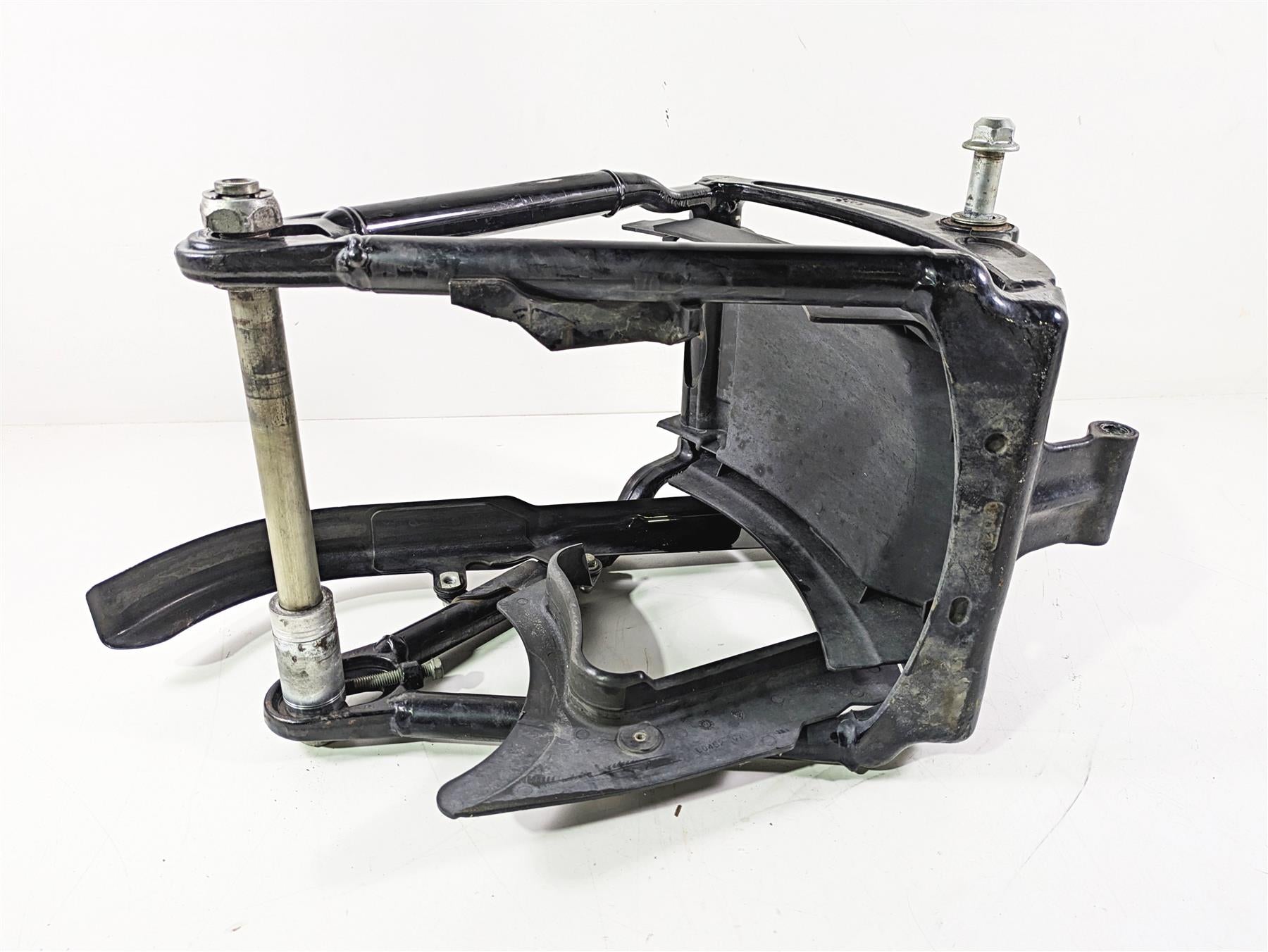 2008 Harley FLSTSB Cross Bones Rear Swing Arm Swingarm 47573-11BHP {{ shop.shopifyCountryName }} - Mototech271