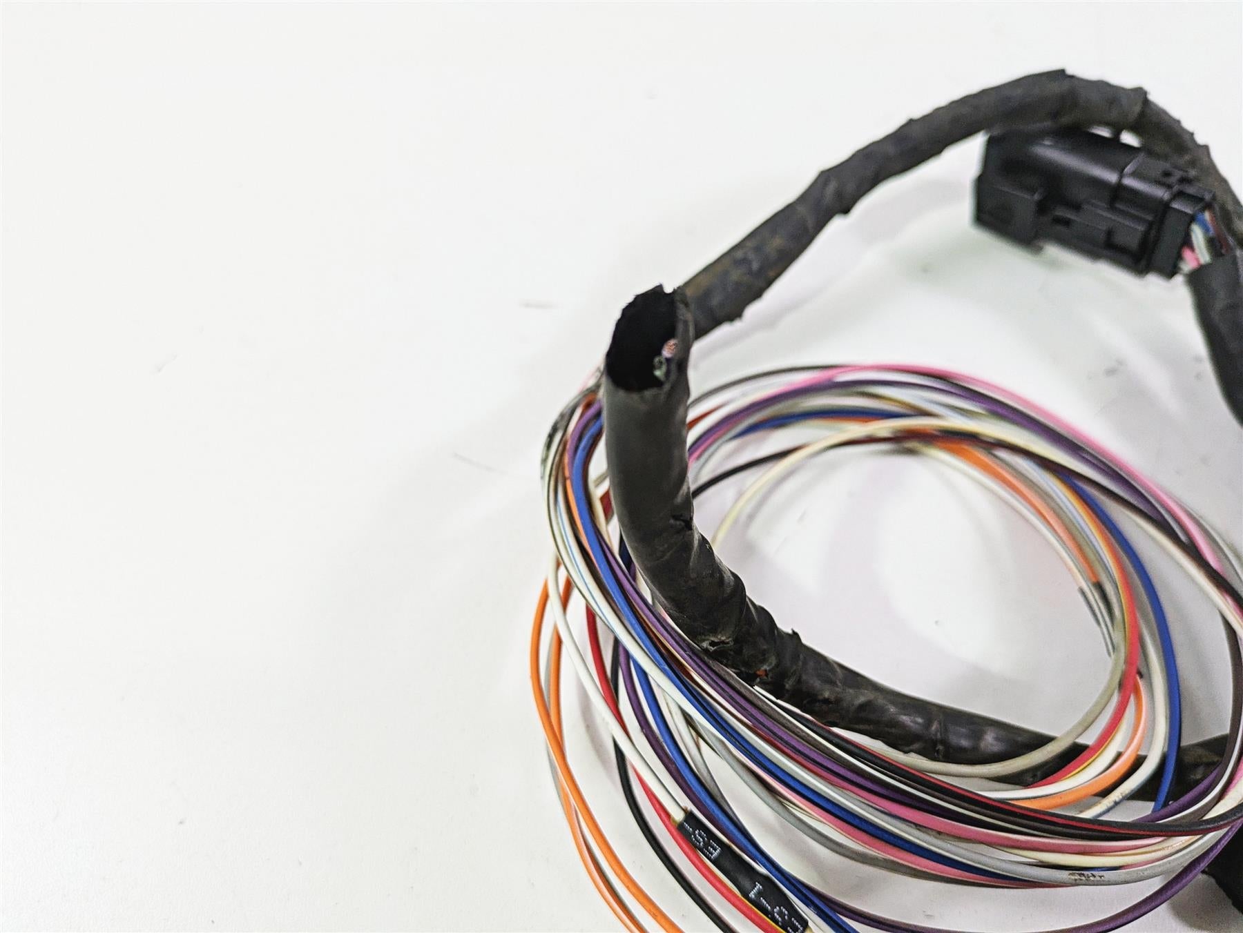 2011 Harley Touring FLHTCUSE CVO E-Glide Right Hand Control Switch 71684-06A {{ shop.shopifyCountryName }} - Mototech271
