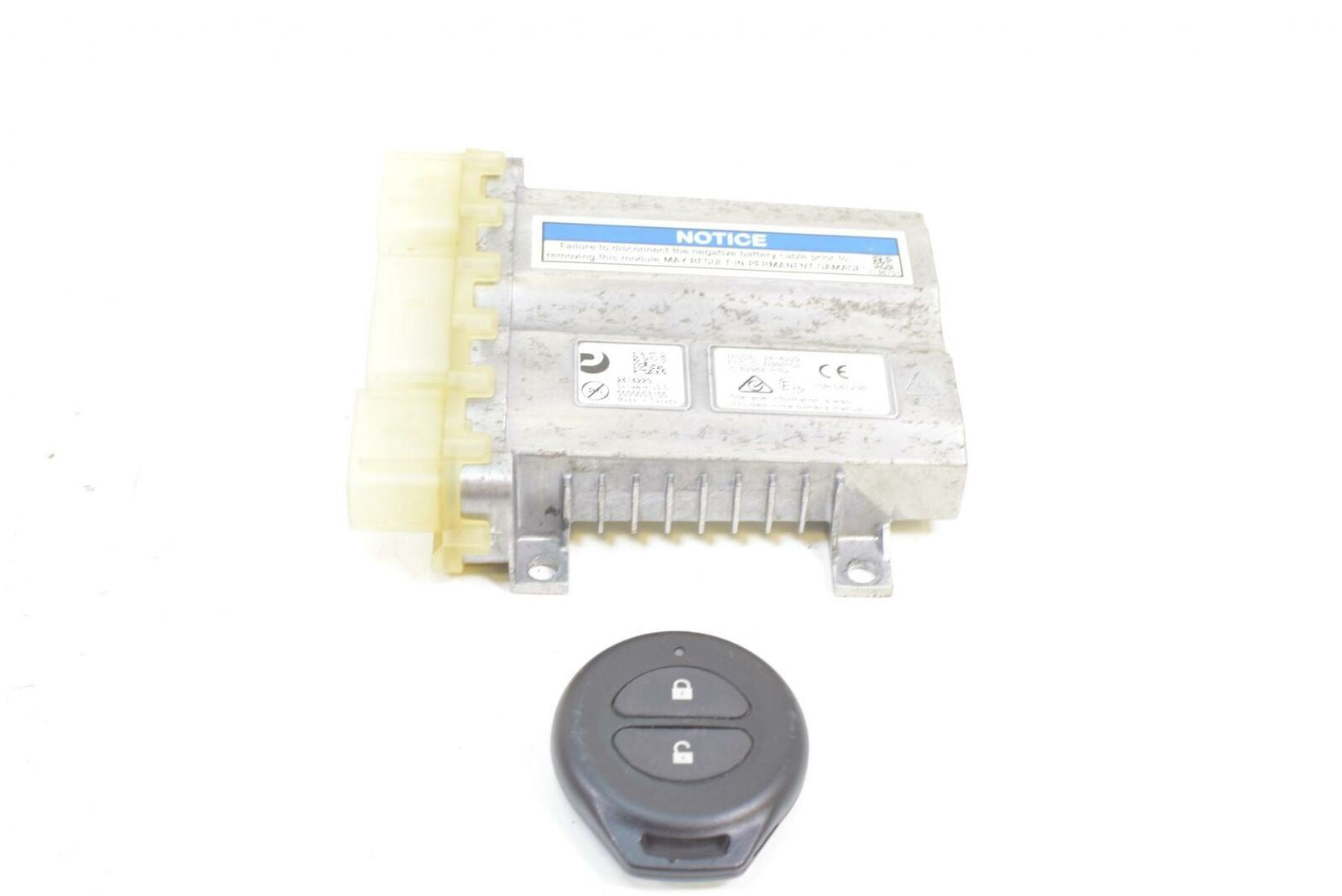 2018 Indian Chieftain Limited Vcm Vehicle Control Module & Key Fob 2414229 {{ shop.shopifyCountryName }} - Mototech271