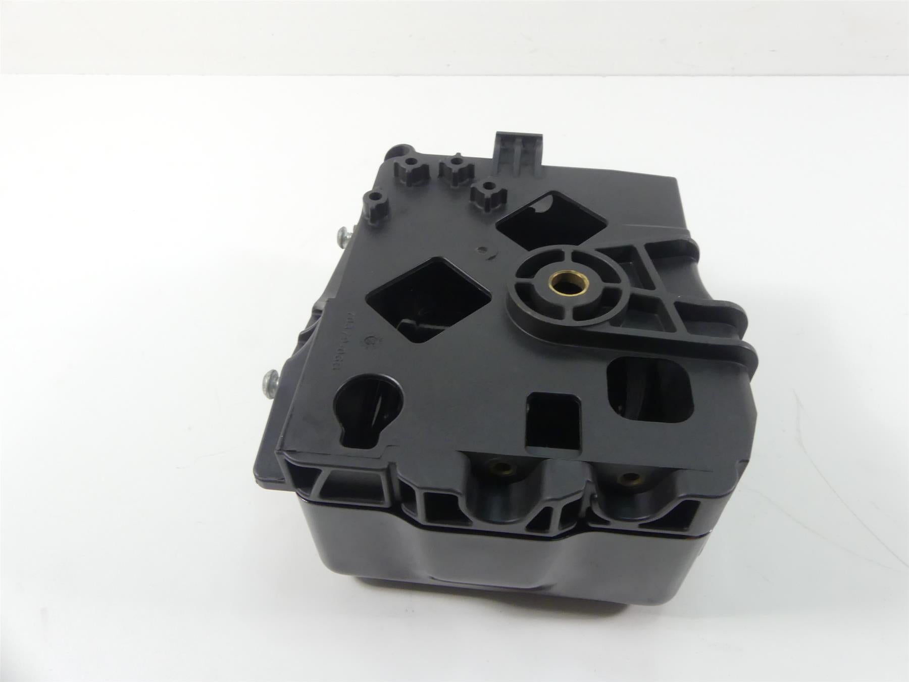 2017 Harley Dyna FXDB Street Bob Battery Carrier Tray & Cover 70379-06 {{ shop.shopifyCountryName }} - Mototech271