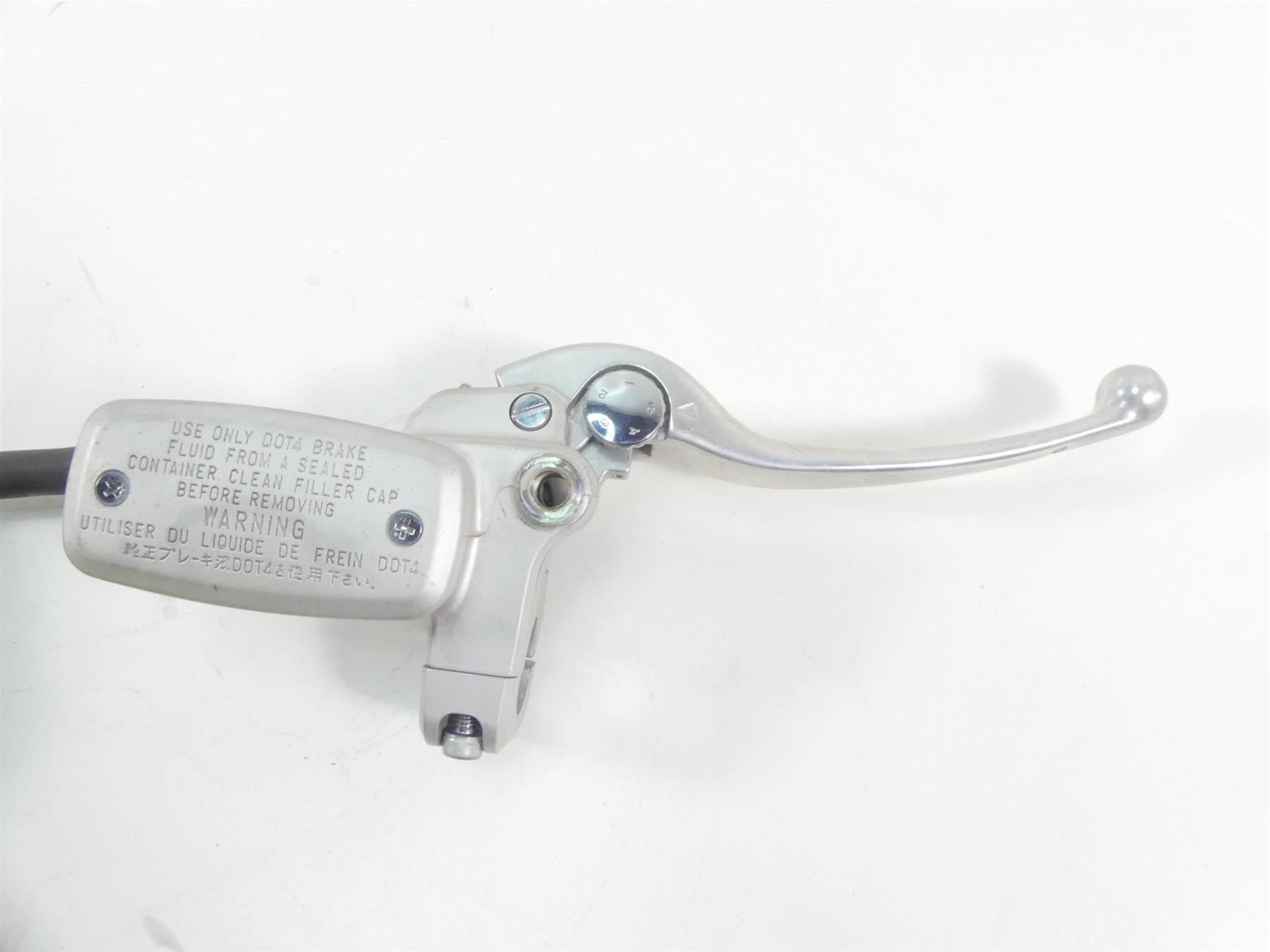 2007 Suzuki M109R VZR1800 Boulevard Front 5/8 Brake Master Cylinder 59600-10F61 {{ shop.shopifyCountryName }} - Mototech271