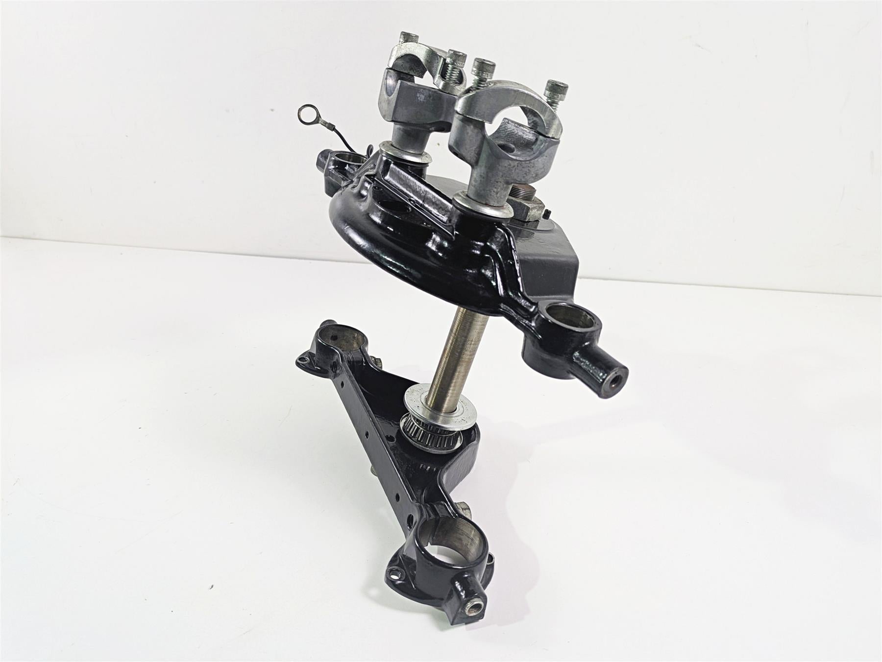 2001 Harley Touring FLHX Street Glide Upper Lower Triple Tree Riser Set 45446-87 {{ shop.shopifyCountryName }} - Mototech271