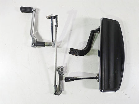 2020 Harley Touring FLHT Electra Glide Left Rider Floor Board & Shifter 50621-06 {{ shop.shopifyCountryName }} - Mototech271