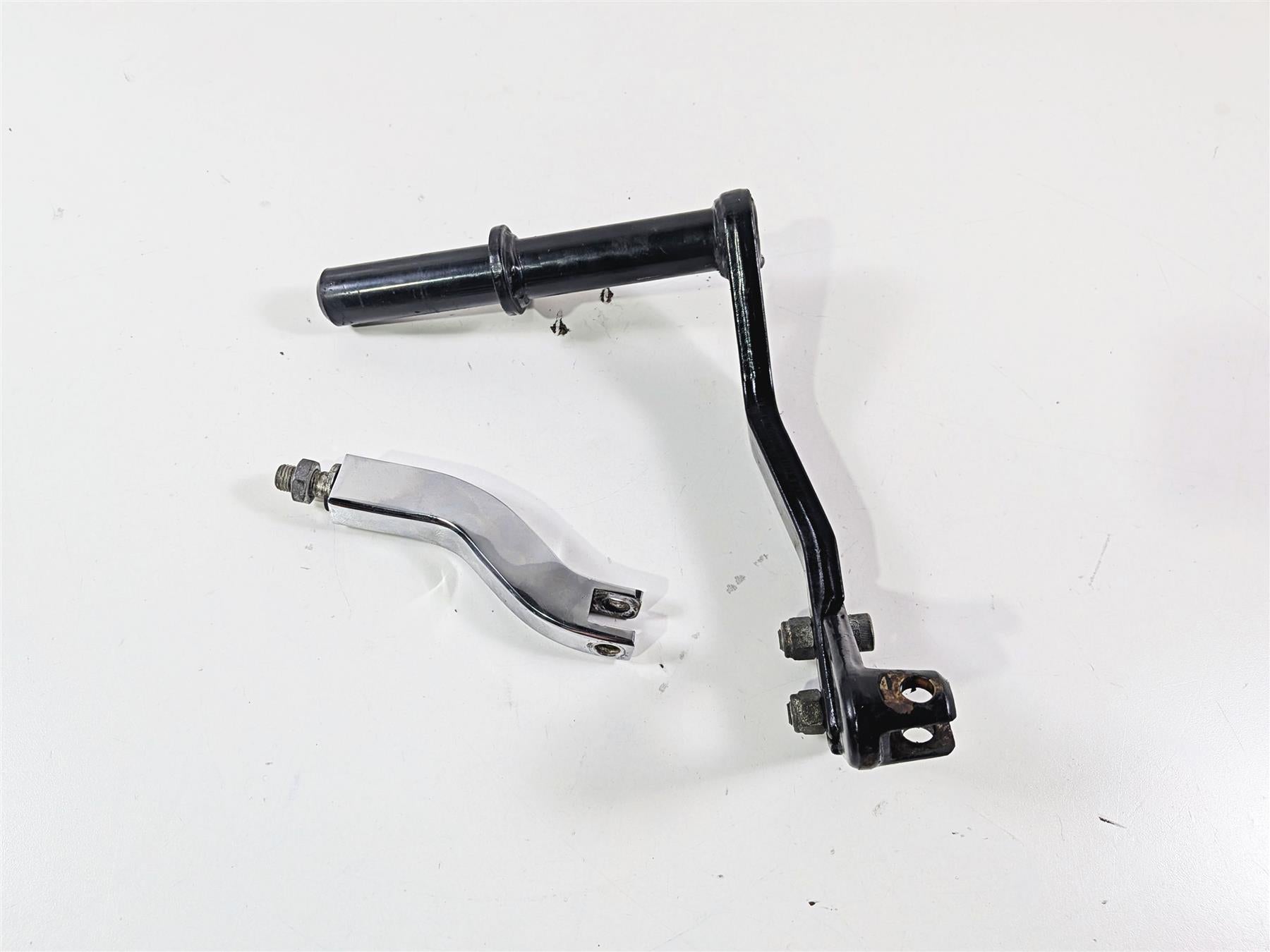 1998 Harley Dyna FXDL Low Rider Passenger Footpeg Mounts