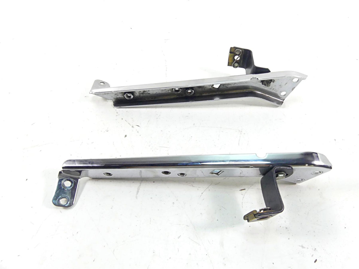 2006 Harley Touring FLHTCU SE E-Glide Saddlebag Support Bracket Set 90718-95A {{ shop.shopifyCountryName }} - Mototech271