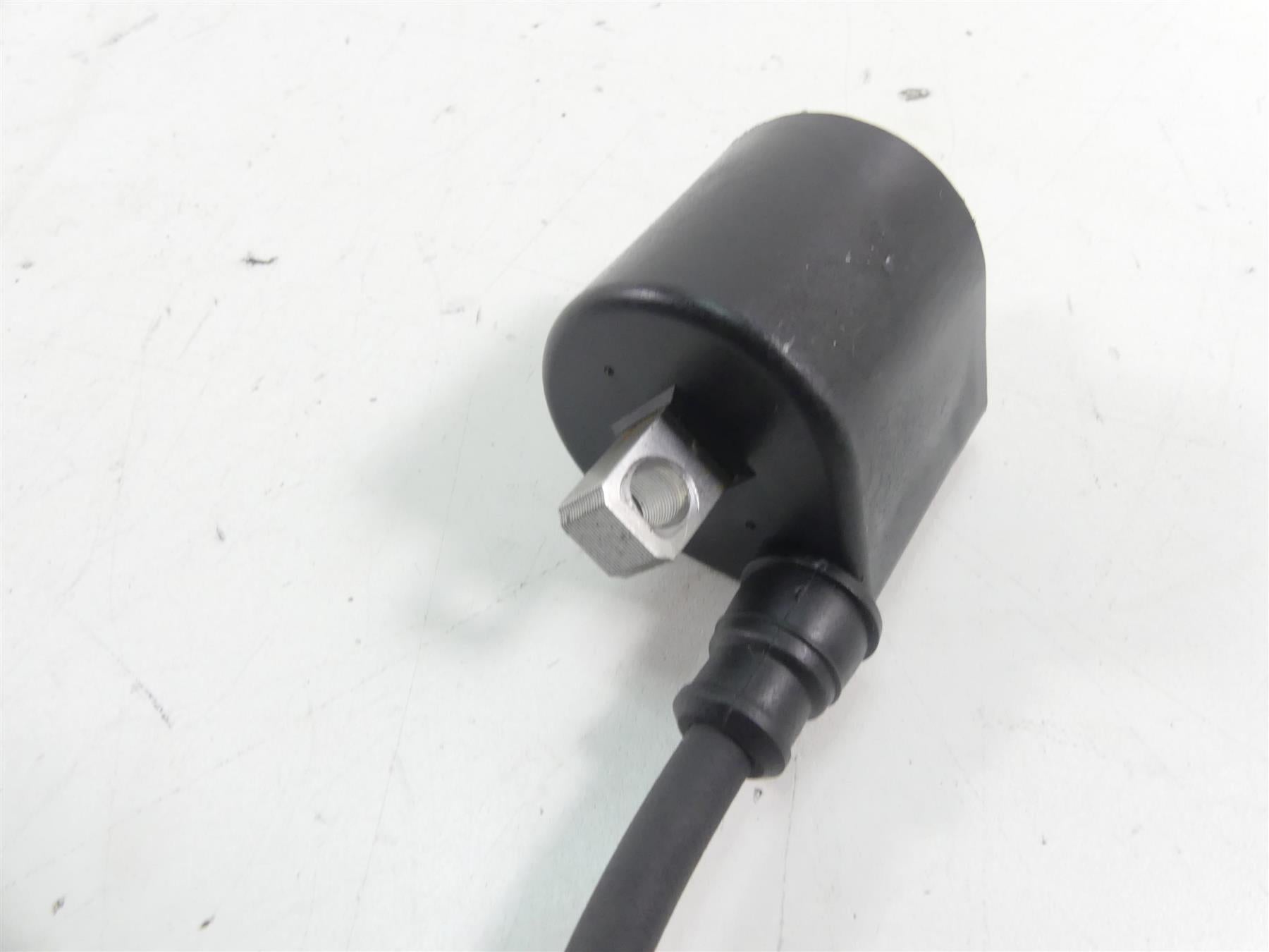 2017 Triumph Thruxton 1200 R Ignition Coil Wires Plug Set T1290321 T1290308 {{ shop.shopifyCountryName }} - Mototech271