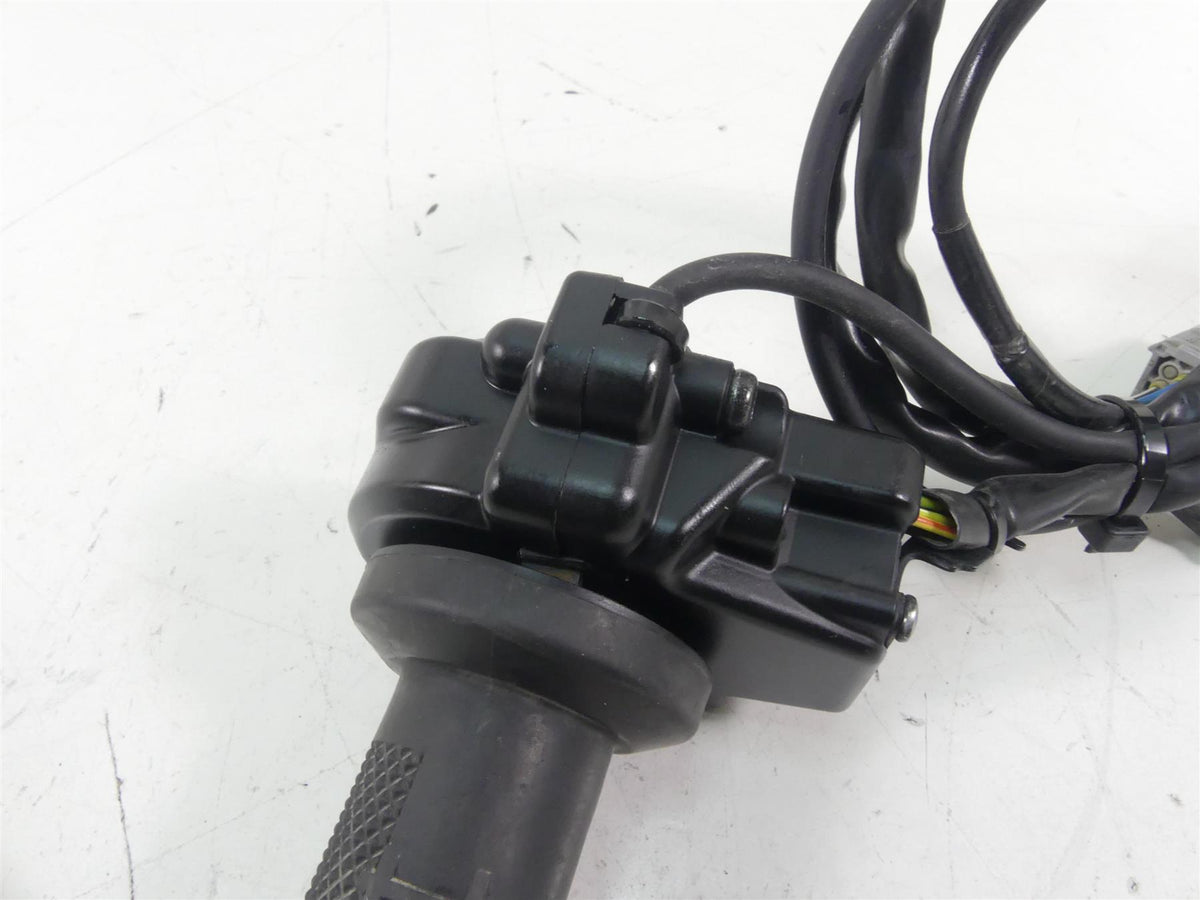 2020 Ducati Multistrada 1260 Enduro Heated Grip & Throttle Control Set 66020121B {{ shop.shopifyCountryName }} - Mototech271
