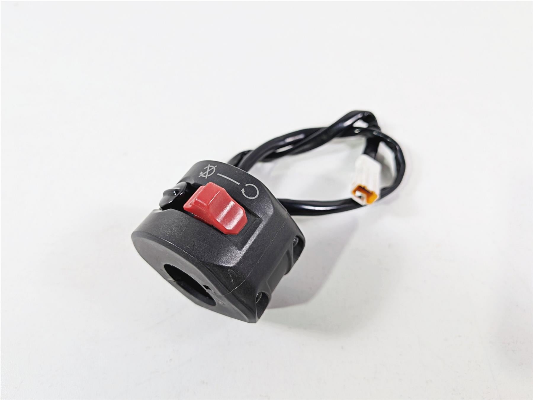 2011 Ducati Streetfighter 1098 S Right Hand Start Stop Control Switch 65010092I {{ shop.shopifyCountryName }} - Mototech271