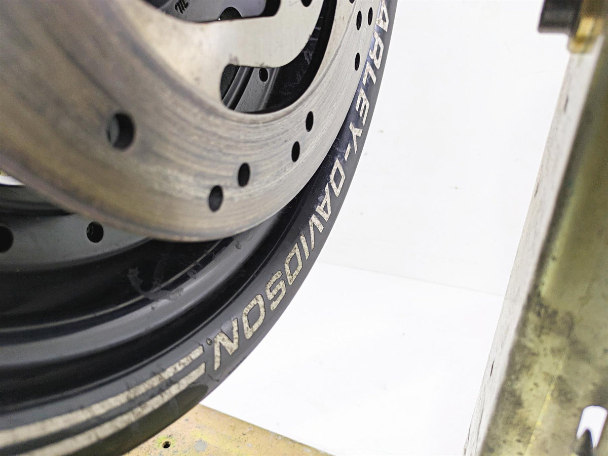 2015 Harley FXDF Dyna Fat Bob Rear Wheel Rim Straight 16x5 Black 40900261 {{ shop.shopifyCountryName }} - Mototech271