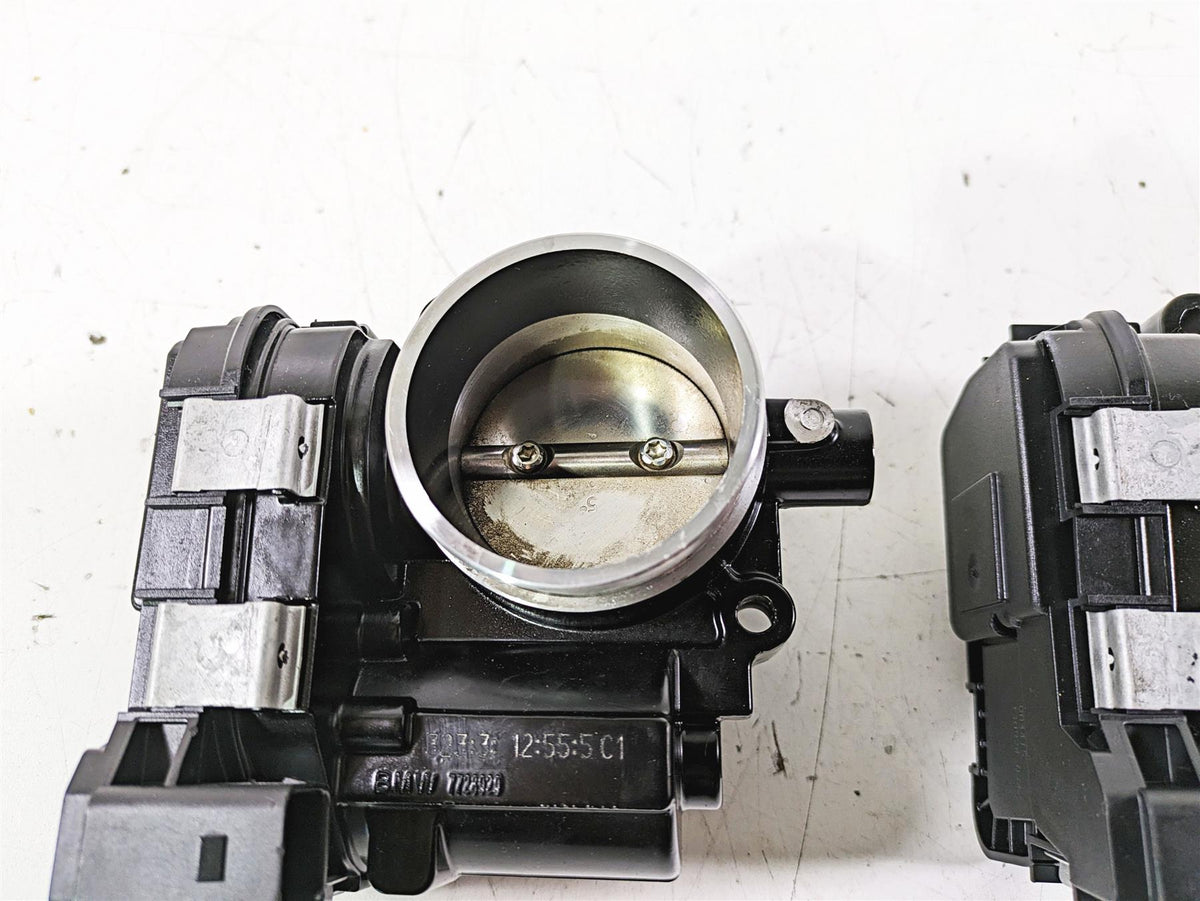 2014 BMW R1200 RT RTW K52 Throttle Body Bodies Set 13548564959 {{ shop.shopifyCountryName }} - Mototech271