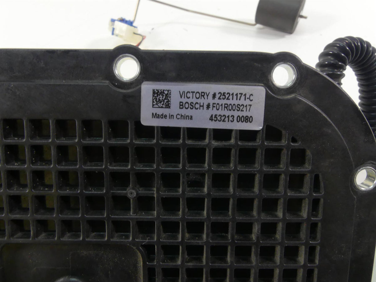 2015 Victory Cross Country Tour Fuel Gas Petrol Pump - Tested 2521171 {{ shop.shopifyCountryName }} - Mototech271