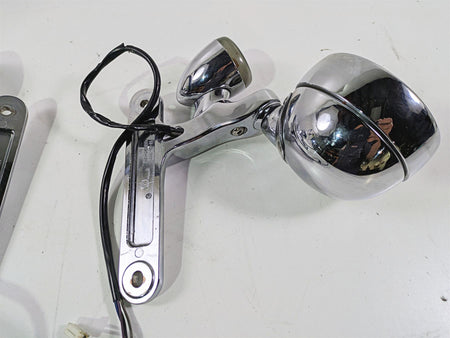 2007 Harley Touring FLHRSE CVO Road King Front Spotlight Turn Signals 68614-03 {{ shop.shopifyCountryName }} - Mototech271