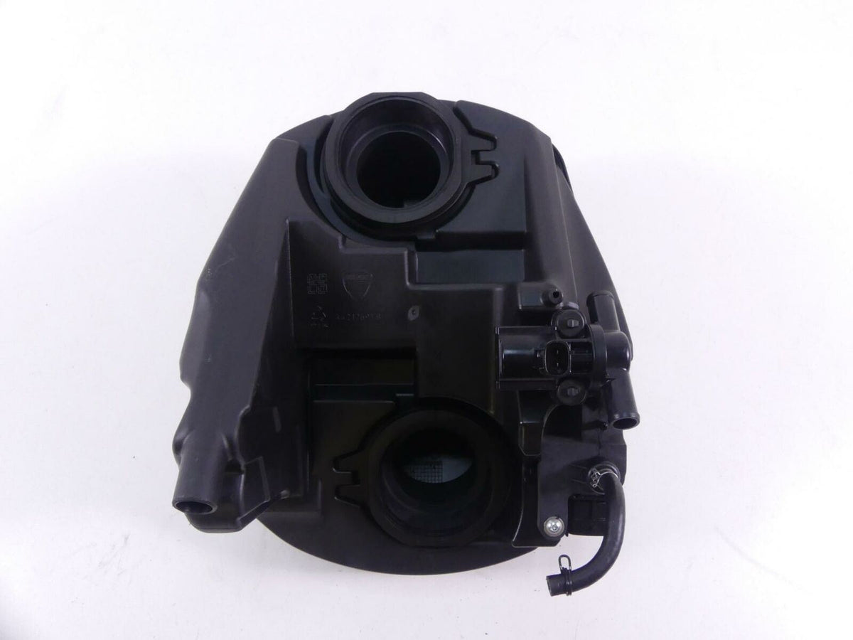 2013 Ducati Hyperstrada 821 Air Cleaner Breather Filter Box 44212691B {{ shop.shopifyCountryName }} - Mototech271