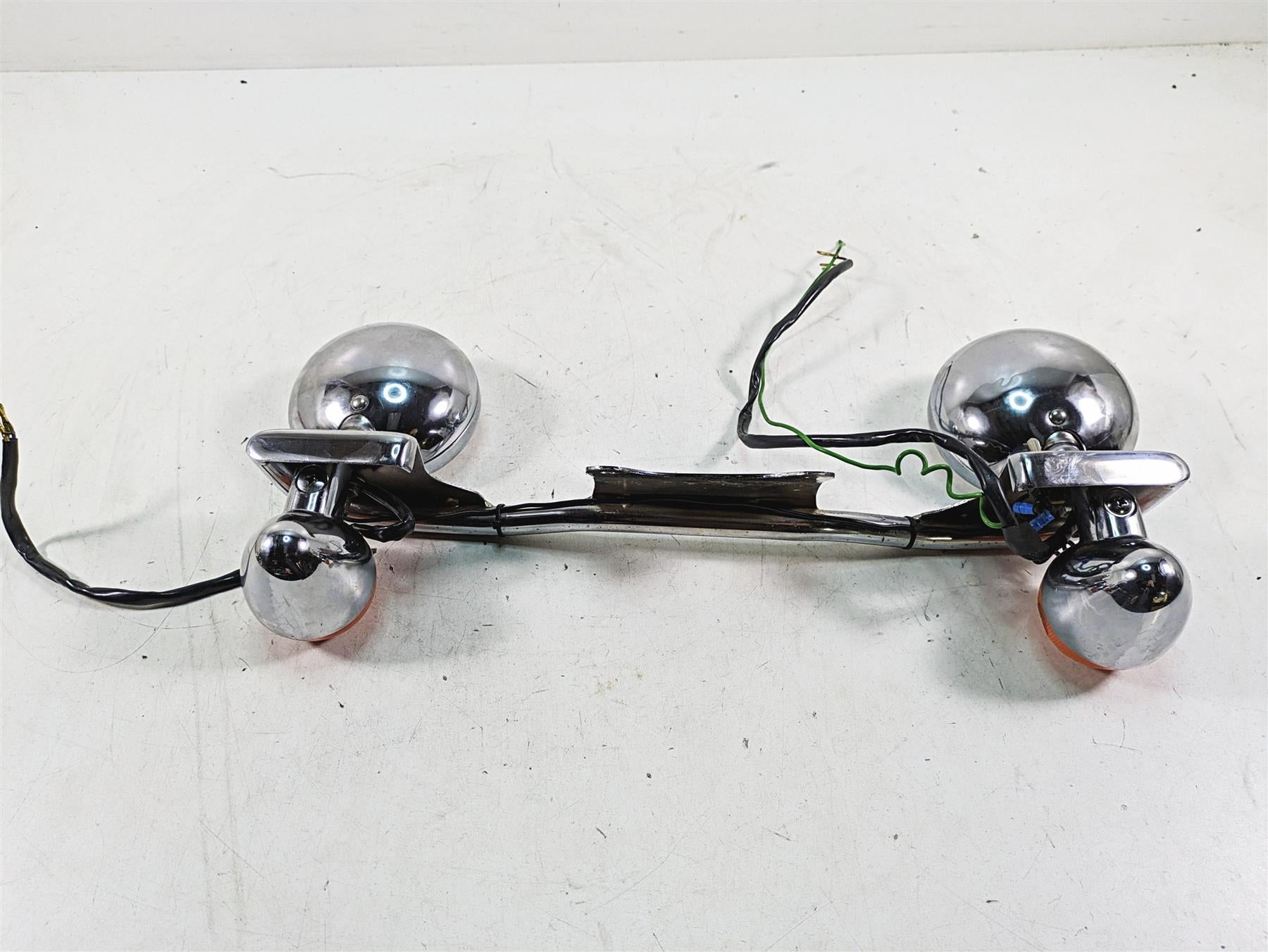 1997 Kawasaki VN1500 Vulcan Front Spot Lights Spotlight Blinker Bar 32001-001 {{ shop.shopifyCountryName }} - Mototech271