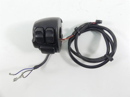 2016 Harley FXDL Dyna Low Rider Left Hand Blinker Light Control Switch 71500372 {{ shop.shopifyCountryName }} - Mototech271