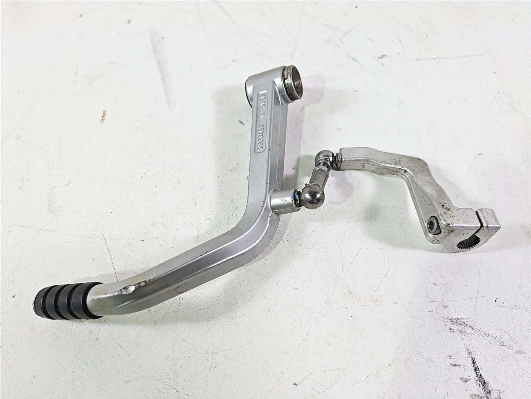 2004 BMW R1150GS R21 Shifter Shift Lever & Linkage 2333452 23007653994 {{ shop.shopifyCountryName }} - Mototech271