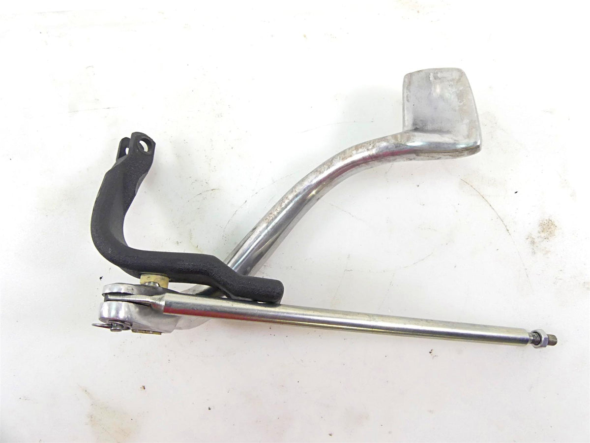 2017 Harley Dyna FXDB Street Bob Front Right Mid Peg Mount Brake Pedal 50666-07 {{ shop.shopifyCountryName }} - Mototech271