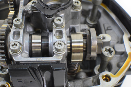 2016 BMW R1200R R1200 R K53 Right Cylinderhead Cylinder Head -Tested 11128546332 {{ shop.shopifyCountryName }} - Mototech271