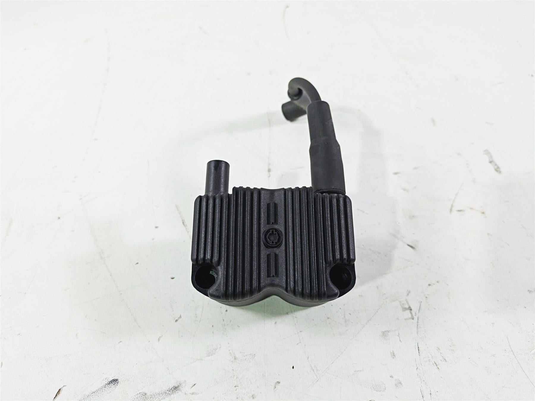 2004 Harley FLSTCI Softail Heritage Ignition Coil Wires Plug Set 31743-01 {{ shop.shopifyCountryName }} - Mototech271