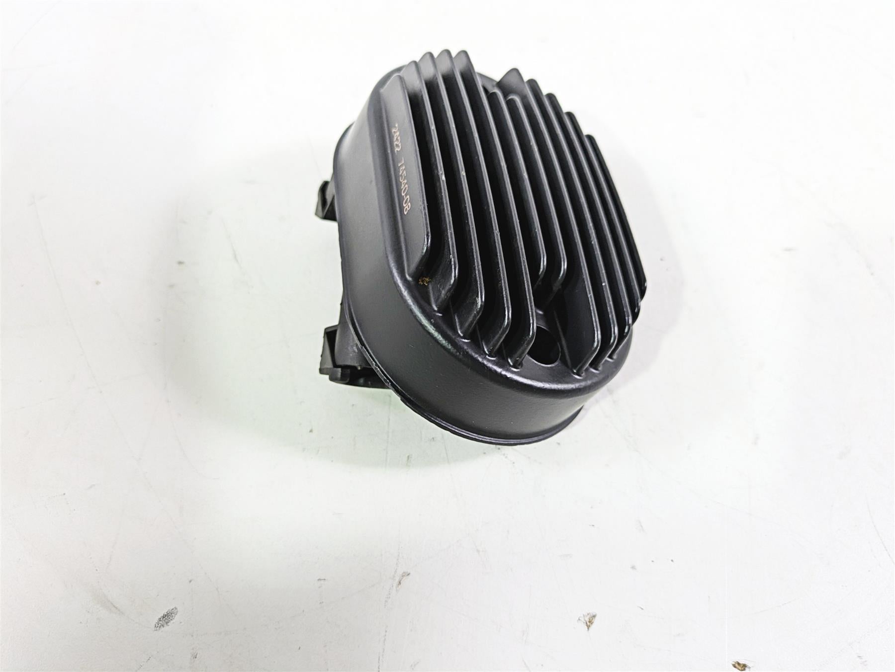 2008 Harley FLSTSB Cross Bones Rectifier Voltage Regulator 74540-08 {{ shop.shopifyCountryName }} - Mototech271