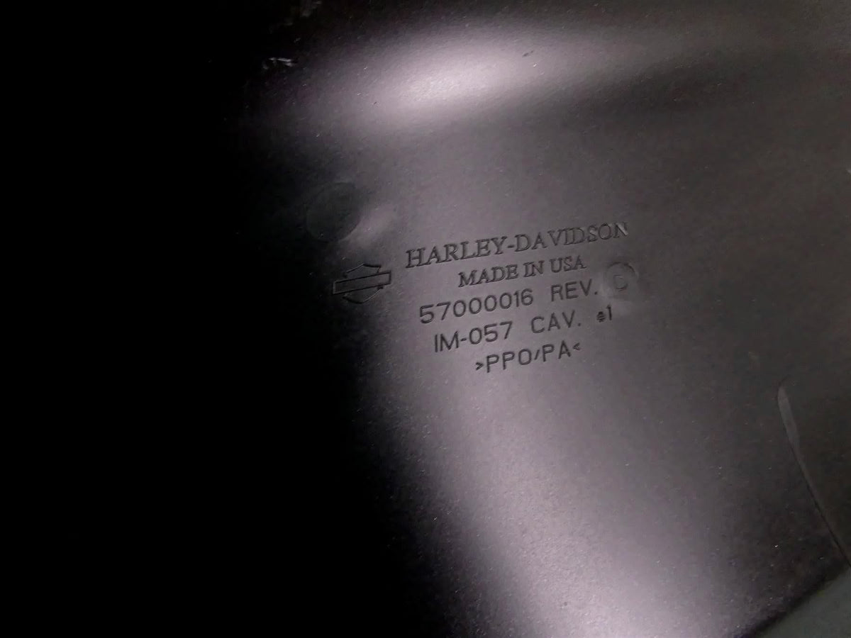 2015 Harley Touring FLHXS Street Glide Front Outer Nose Fairing Cover 57000016 {{ shop.shopifyCountryName }} - Mototech271