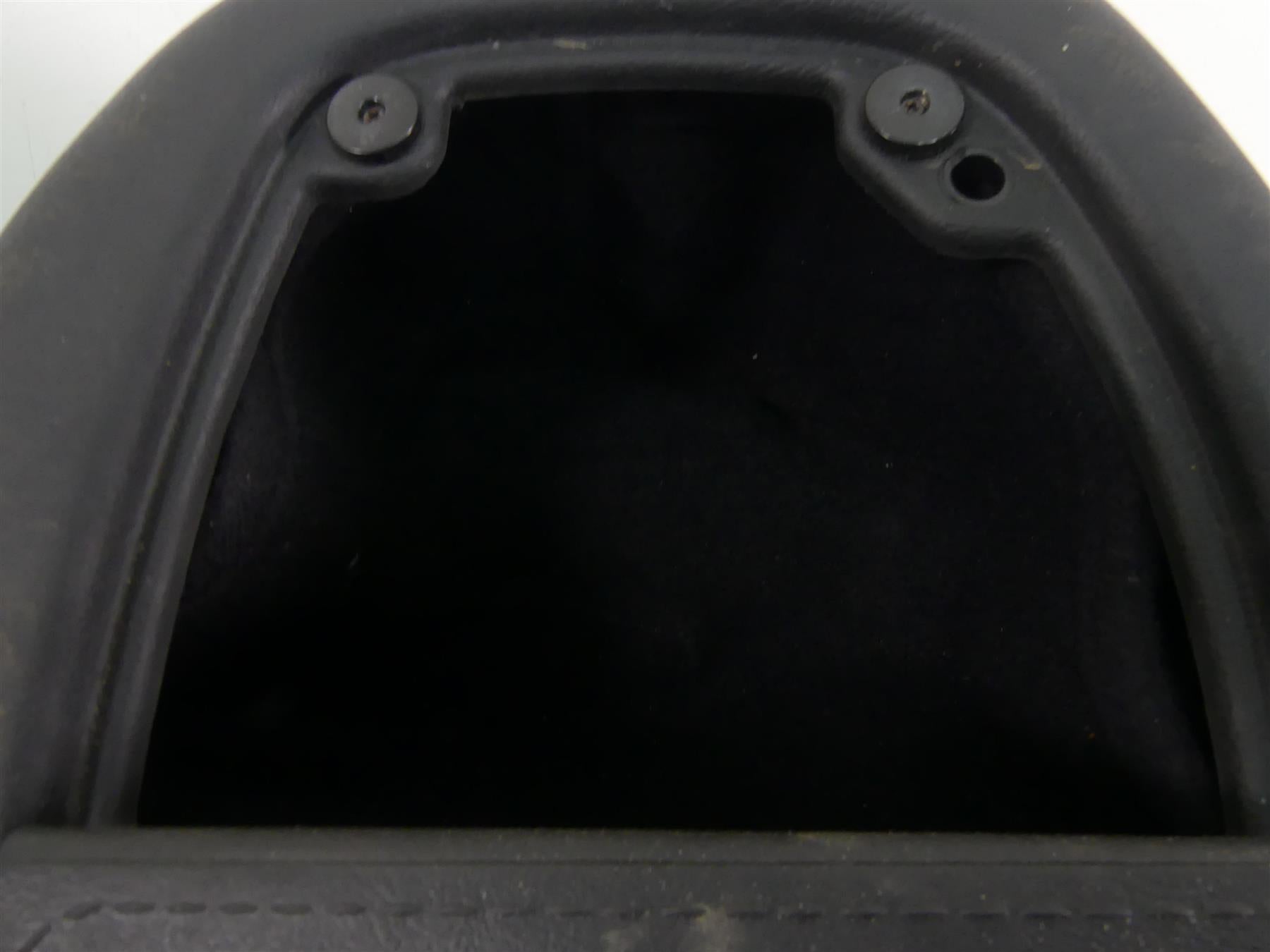 2009 Harley FLHTCU SE4 CVO E-Glide Lower Leg Fairing Storage Cover Set 58816-05A {{ shop.shopifyCountryName }} - Mototech271