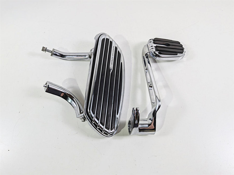 2011 Harley Touring FLHTCU CVO Electra Glide Floorboard Brake Pedal Set 51499-09