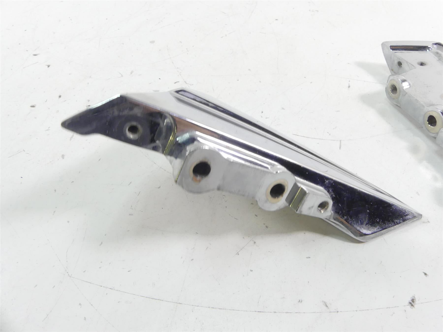 2011 Victory Vision Tour Highway Peg Bumper Front Tip Over Chrome 5136049 {{ shop.shopifyCountryName }} - Mototech271