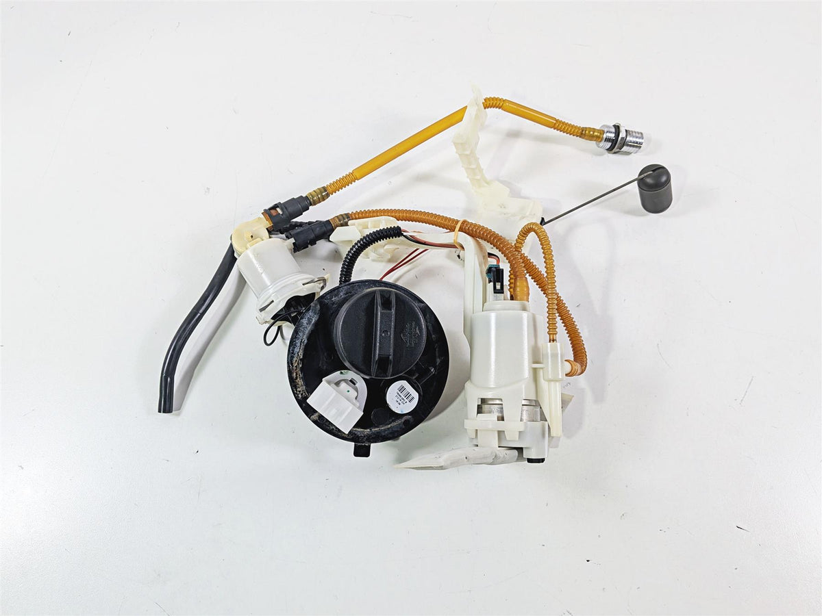 2020 Harley Touring FLTRK Road Glide Fuel Gas Petrol Pump 62908-08 75069-08D {{ shop.shopifyCountryName }} - Mototech271
