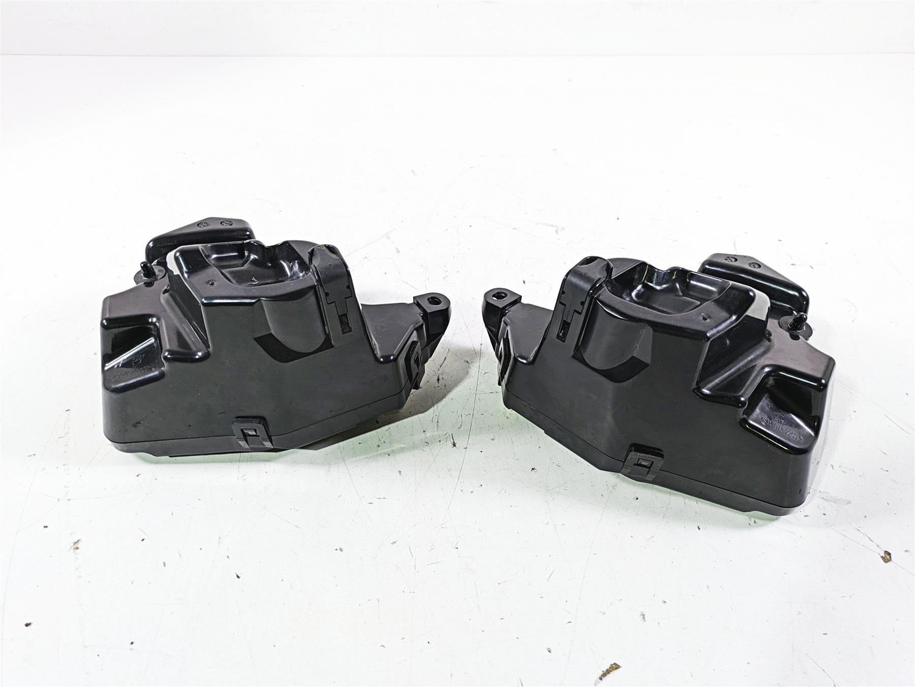 2014 BMW R1200 RT RTW K52 Front Audio Speaker Set 65138543457 65138543458 {{ shop.shopifyCountryName }} - Mototech271