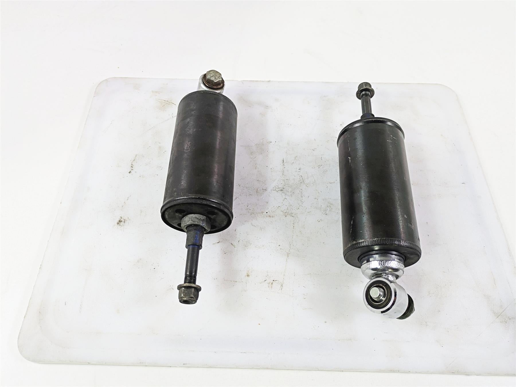2004 Harley Softail FXSTDI Deuce Showa Rear Shock Set 54508-00A {{ shop.shopifyCountryName }} - Mototech271