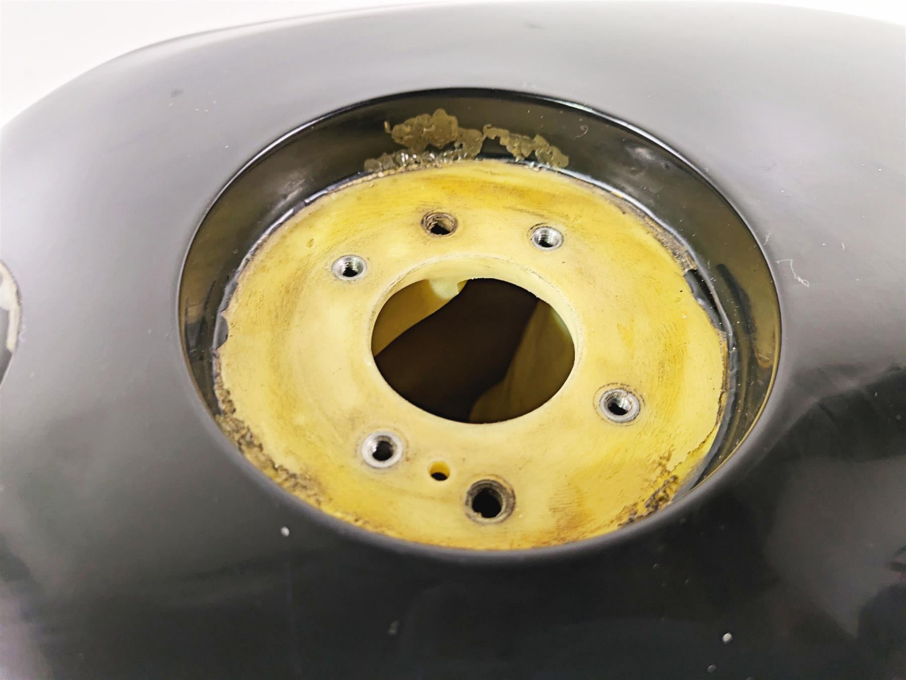 2008 Aprilia RSVR 1000 Factory Fuel Gas Petrol Tank Reservoir -Read AP8184677 {{ shop.shopifyCountryName }} - Mototech271
