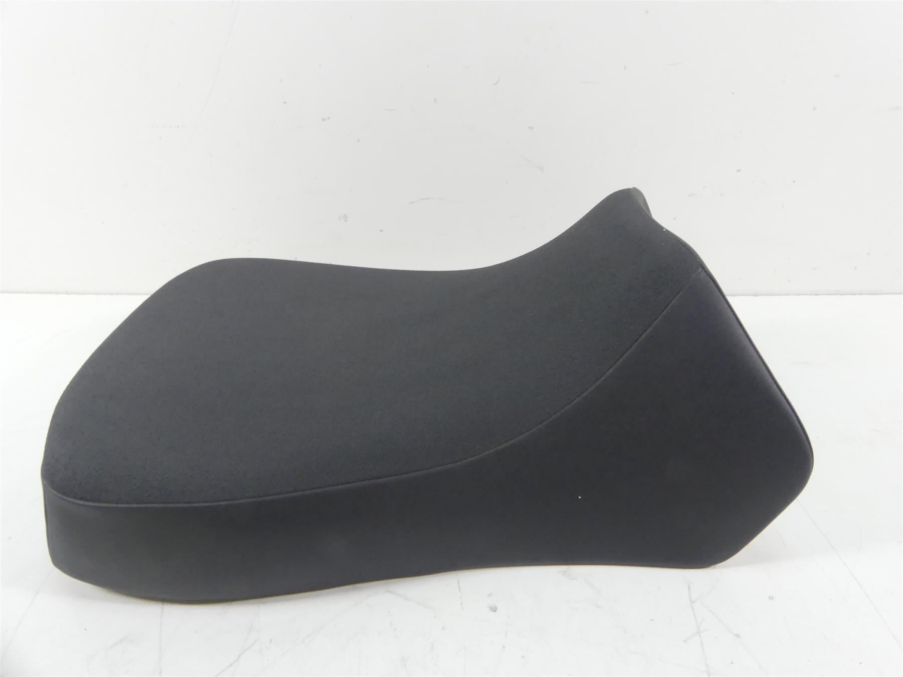 2017 Yamaha XT1200Z Super Tenere Front Rider Driver Seat Saddle 2KB-24710-00-00 {{ shop.shopifyCountryName }} - Mototech271