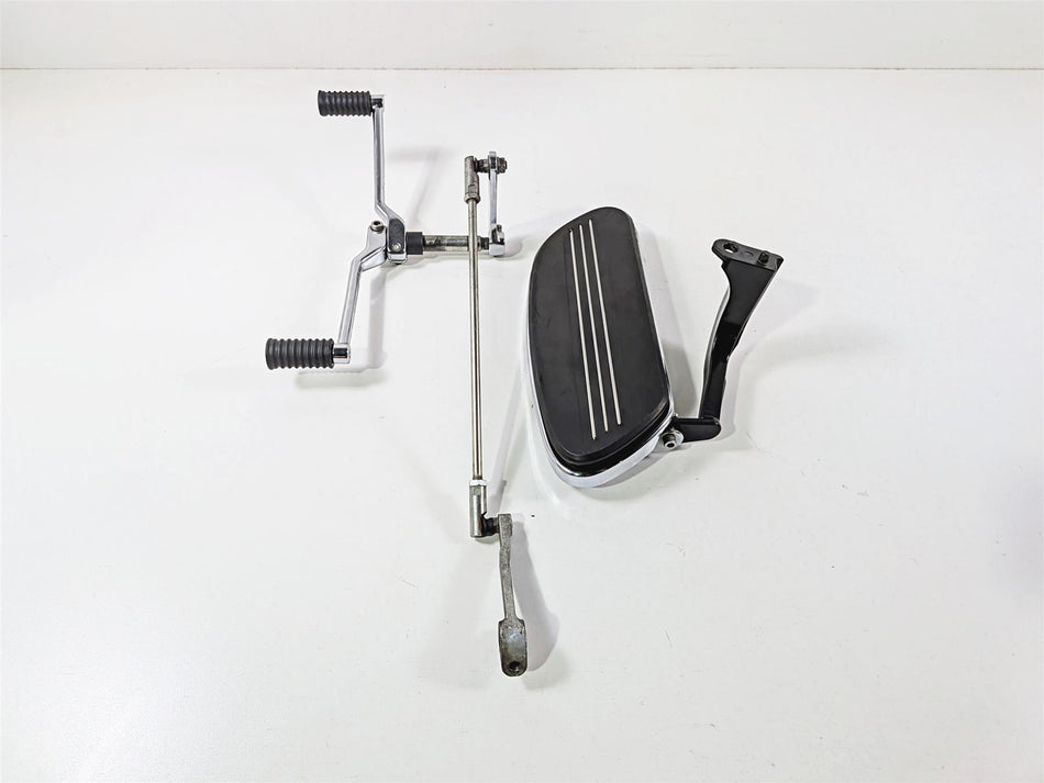 2016 Harley Touring FLHX Street Glide Left Floor Board & Shifter -Read 50622-09A