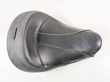 Load image into Gallery viewer, 2017 Indian Chieftain Limited Front Seat Saddle No Studs - No Tears 2686580
