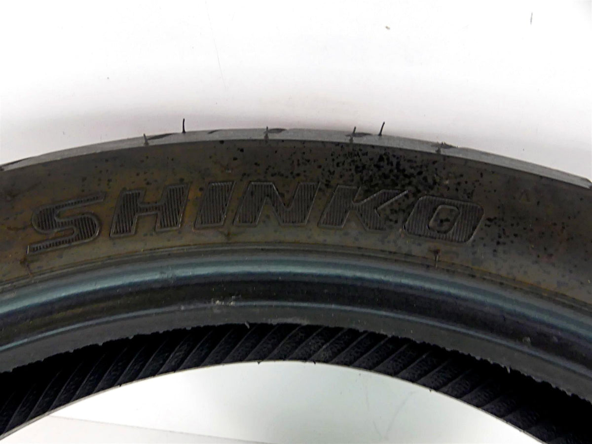 Used Front Motorcycle Tire Shinko SR777 130/70B18 67-0027 {{ shop.shopifyCountryName }} - Mototech271