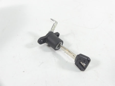 2015 Yamaha MT09 FZ09 Ignition Switch Key Seat Lock Set 1RC-82501-30-00 {{ shop.shopifyCountryName }} - Mototech271
