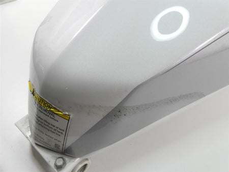 2011 Victory Cross Country Fuel Gas Petrol Tank Reservoir - Read 1016149 {{ shop.shopifyCountryName }} - Mototech271