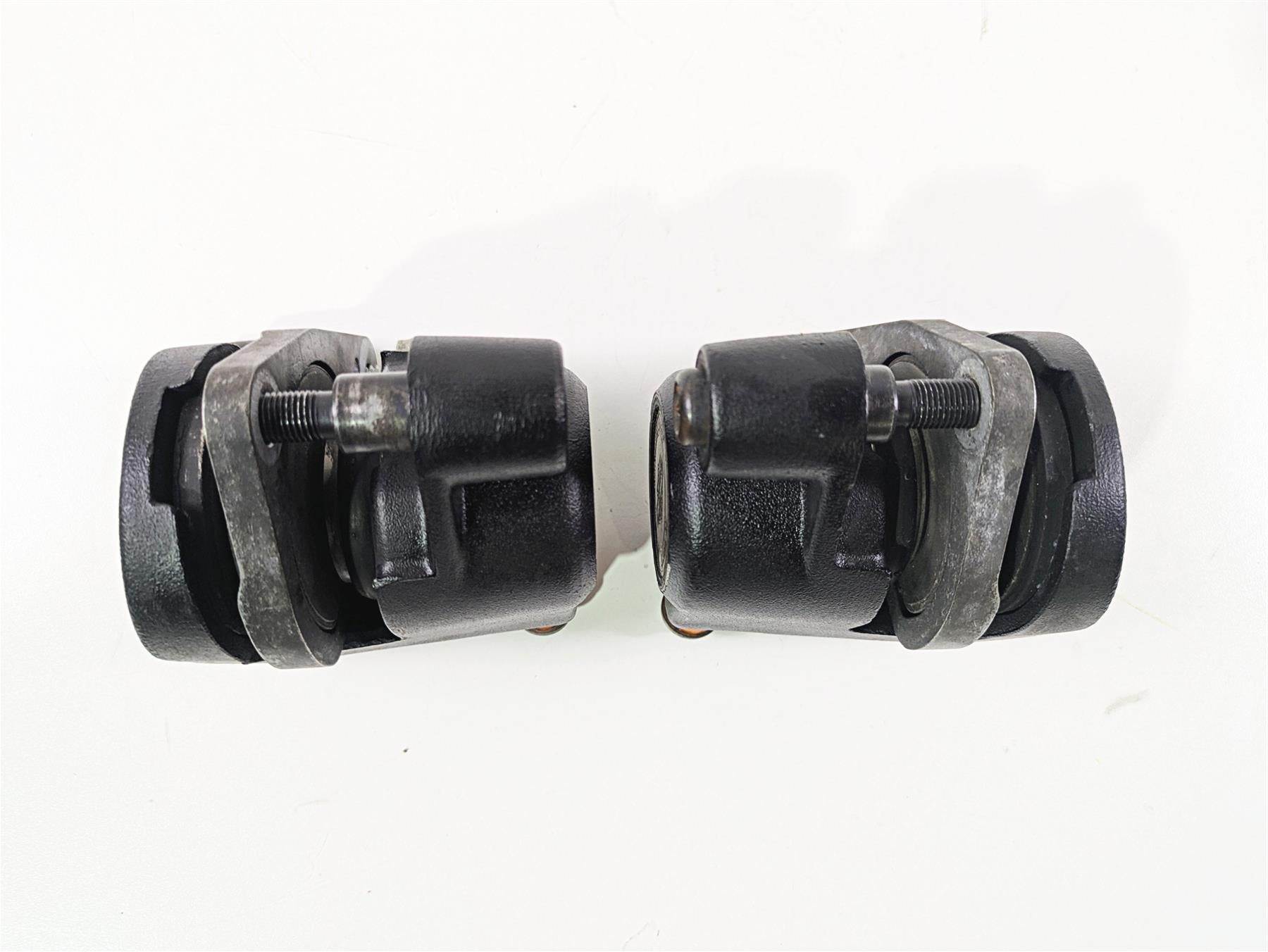 1999 Harley Touring FLHTCUI E-Glide Front Brake Caliper Set 44023-83C 44046-84C {{ shop.shopifyCountryName }} - Mototech271