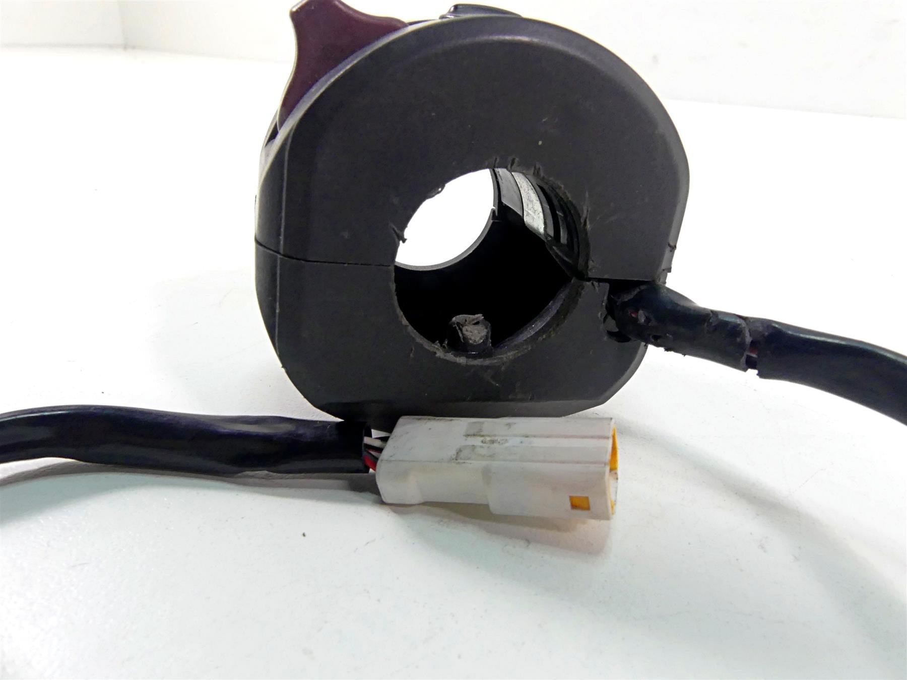 2012 Ducati Panigale 1199S Right Hand Start Kill Control Switch 65010092I {{ shop.shopifyCountryName }} - Mototech271