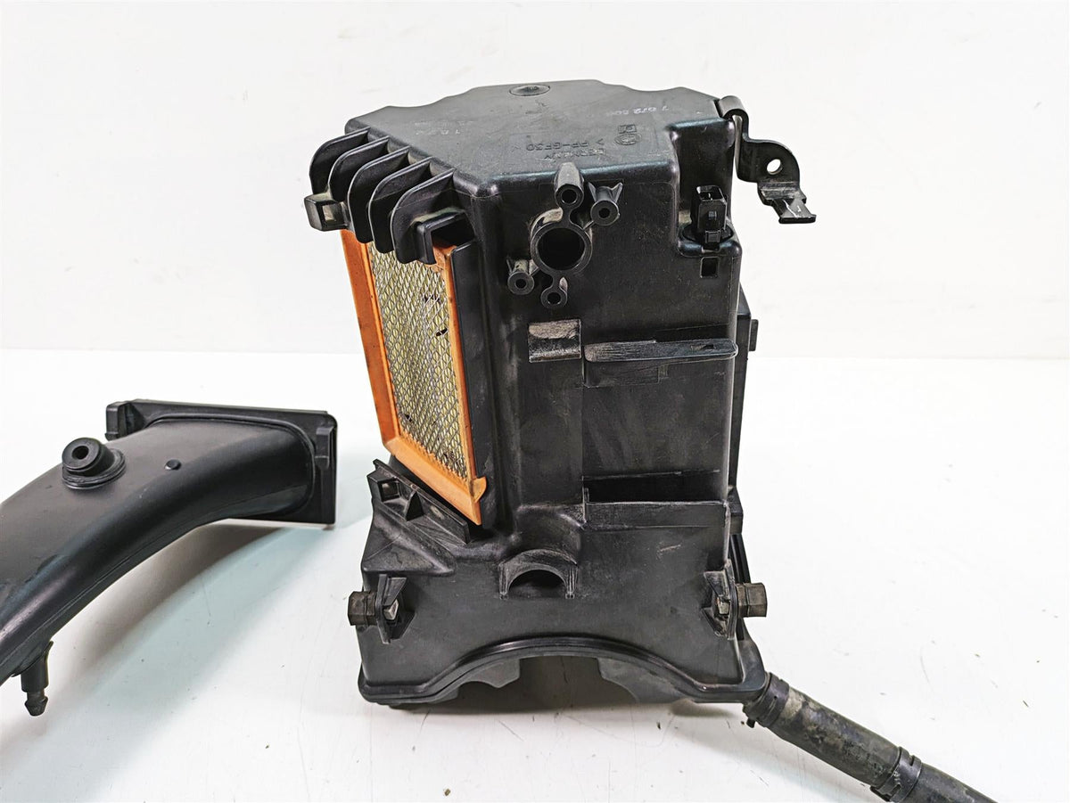 2007 BMW R1200GS K255 Adv Air Box Filter Cleaner + Tubes & Air Ram 13717672506 {{ shop.shopifyCountryName }} - Mototech271