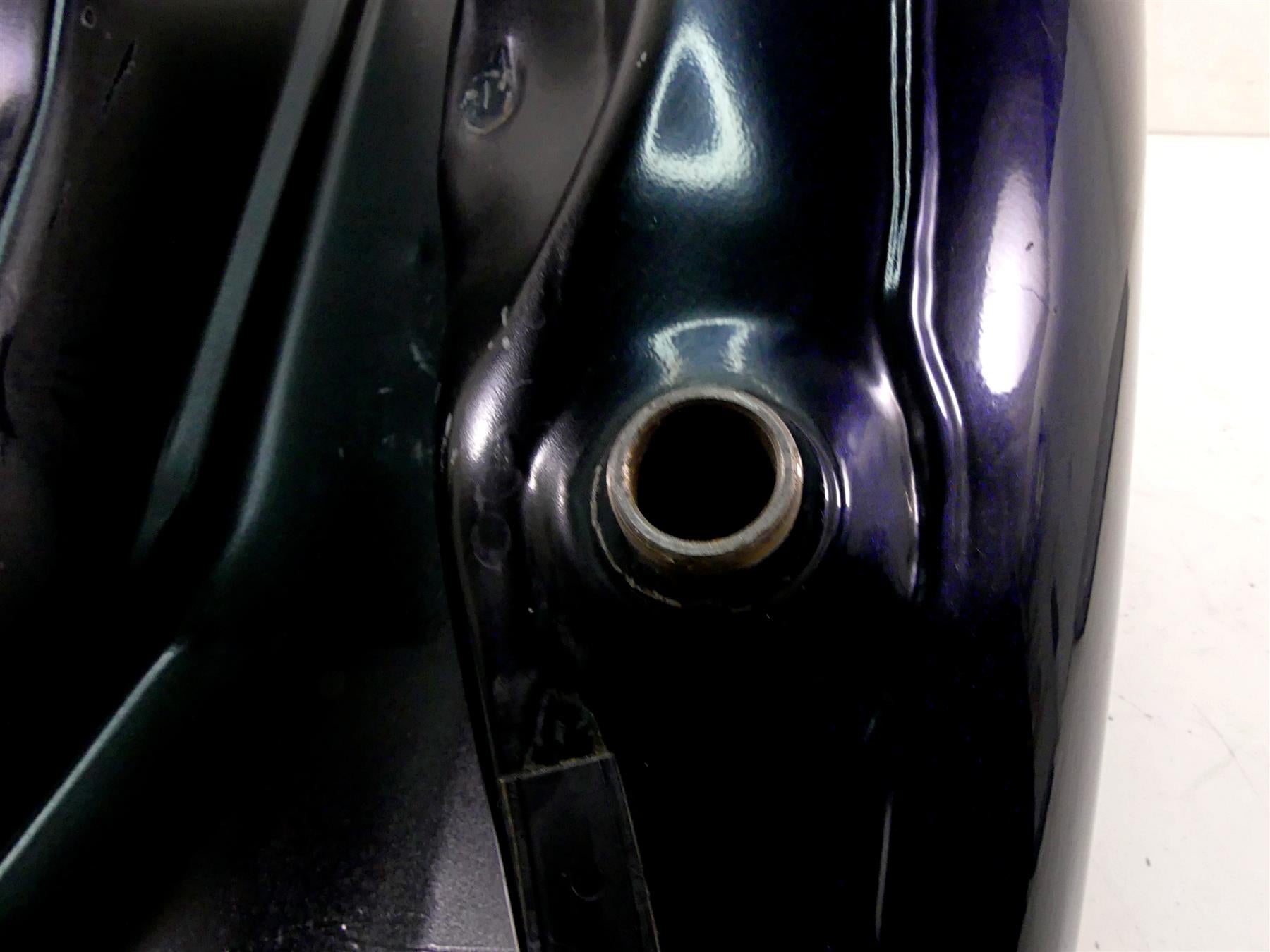 2002 Harley Touring FLHTC Electra Glide Fuel Gas Petrol Tank -Read 61227-98 {{ shop.shopifyCountryName }} - Mototech271