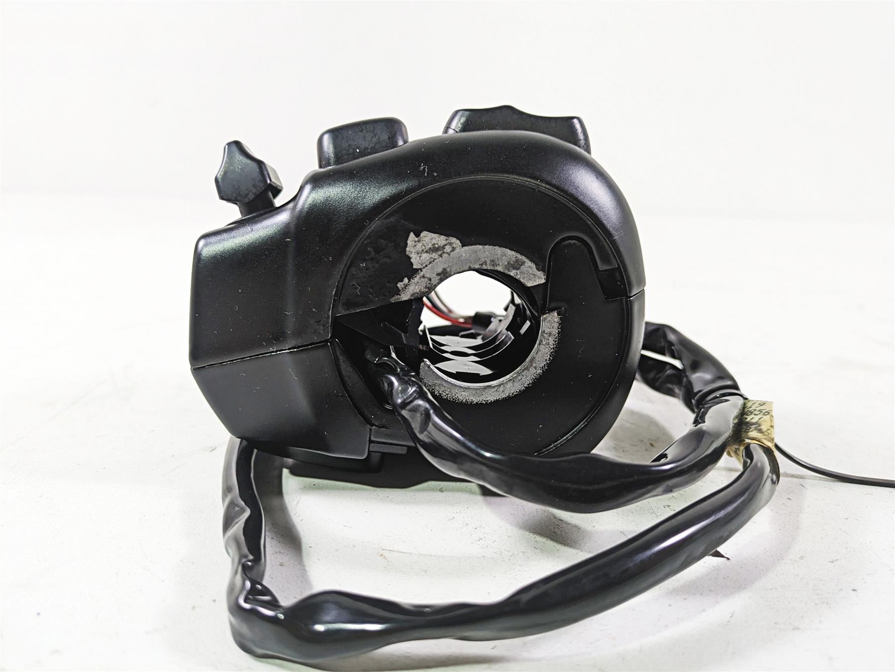 2020 Harley Touring FLHT Electra Glide Left Hand Control Switch - Read 71500419A {{ shop.shopifyCountryName }} - Mototech271