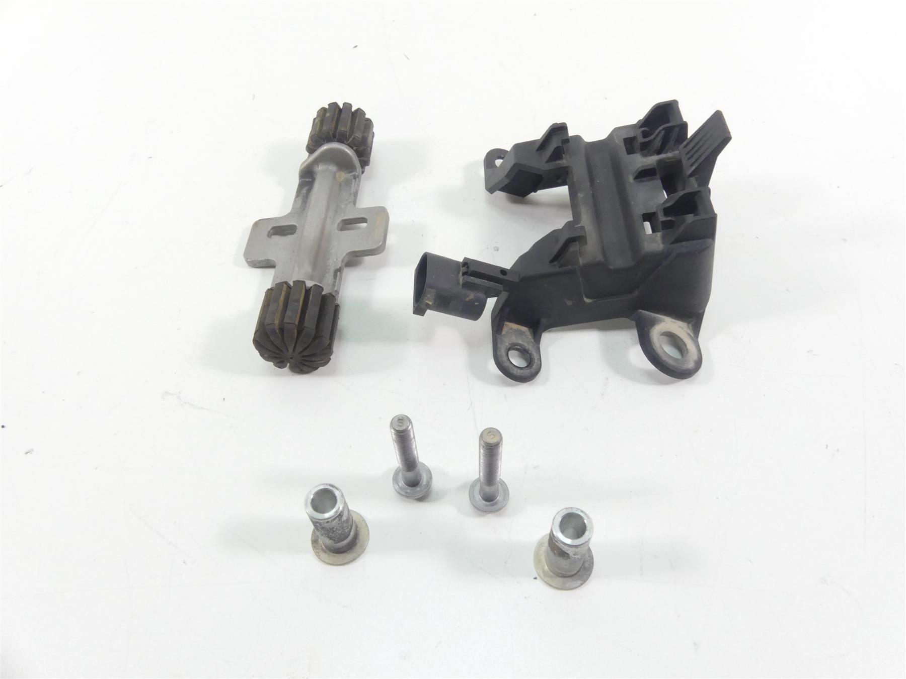2013 BMW R1200GS GSW K50 Seat Saddle Mount Adjuster Plate 52538532741 {{ shop.shopifyCountryName }} - Mototech271